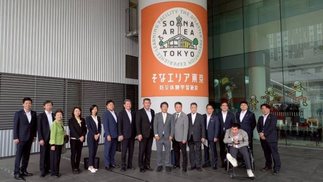 【6月8日（月）】

私が筆頭理事を務める参議院災害対策及び東日本大震災復興特別委員会では、現在、「防災庁設置法案」を審議中です。6月8日、委員会のメンバーで、東京湾臨海部基幹的広域防災拠点（有明の丘地区）にある国営東京臨海広域防災公園を視察に行ってきました。
阪神・淡路大震災の教訓を受け、首都圏での大規模災害に備えた拠点整備の必要性が求められていた2001年6月、当時の小泉内閣が「東京湾臨海部における基幹的広域防災拠点の整備」を選定し、2006年施設建設着手、2008年6月から運用が開始されています。
大規模災害発生時には首都圏広域防災のヘッドクォーターとして、国と地方自治体等の合同現地対策本部が置かれることになり、平常時には防災体験学習や各種訓練を実施しています。

#小沢まさひと
#立憲民主党
#jp労組
#災害
#東京湾臨海部基幹的広域防災拠点